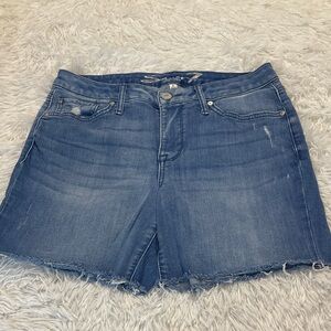 SEVEN 7 Women's Faded Blue Jean Shorts SIZE 8